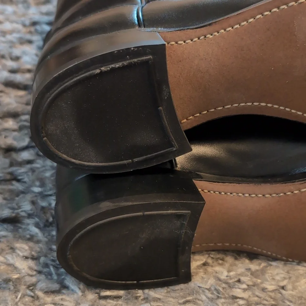 Larado Black Leather Cowboy Boots - Picture 7 of 8